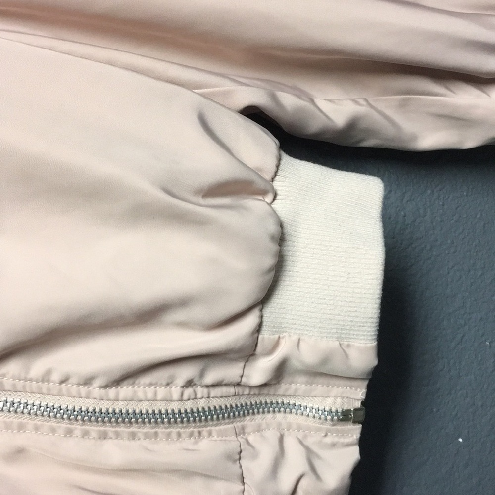 Jacket - Picture 4 of 5